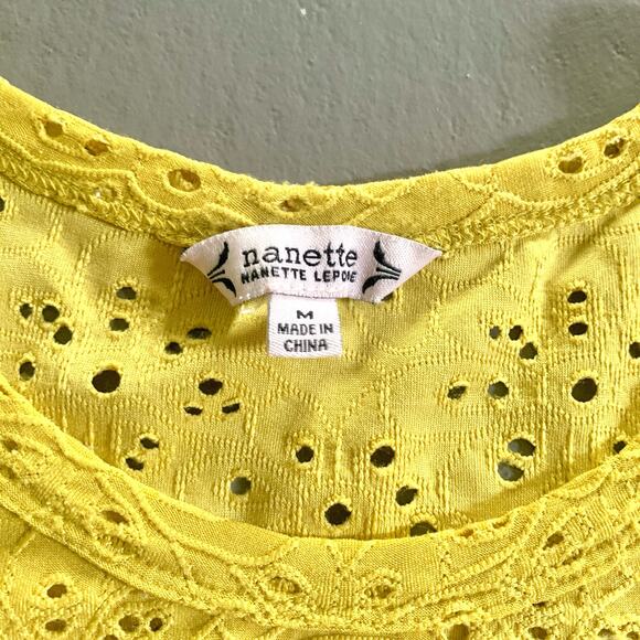 Nanette Lepore Yellow Floral Eyelet Peplum Blouse Size Medium - Picture 6 of 8